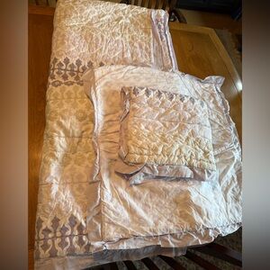 Pottery Barn kids Margot Geo print QuiltFull/Queen, Lavender and two Euro shams